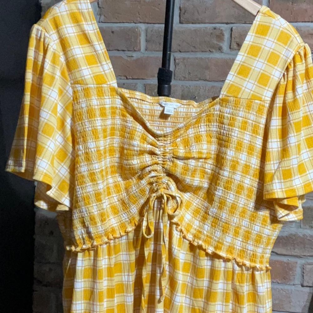 Cato Women's Smocked Plaid Short
Sleeves Top